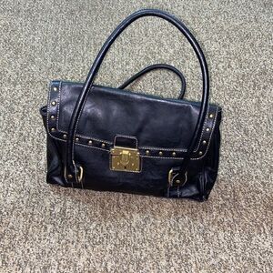 VTG,AMERICAN LIVING Black Leather Handbag & Shoulder bag with Gold Accents